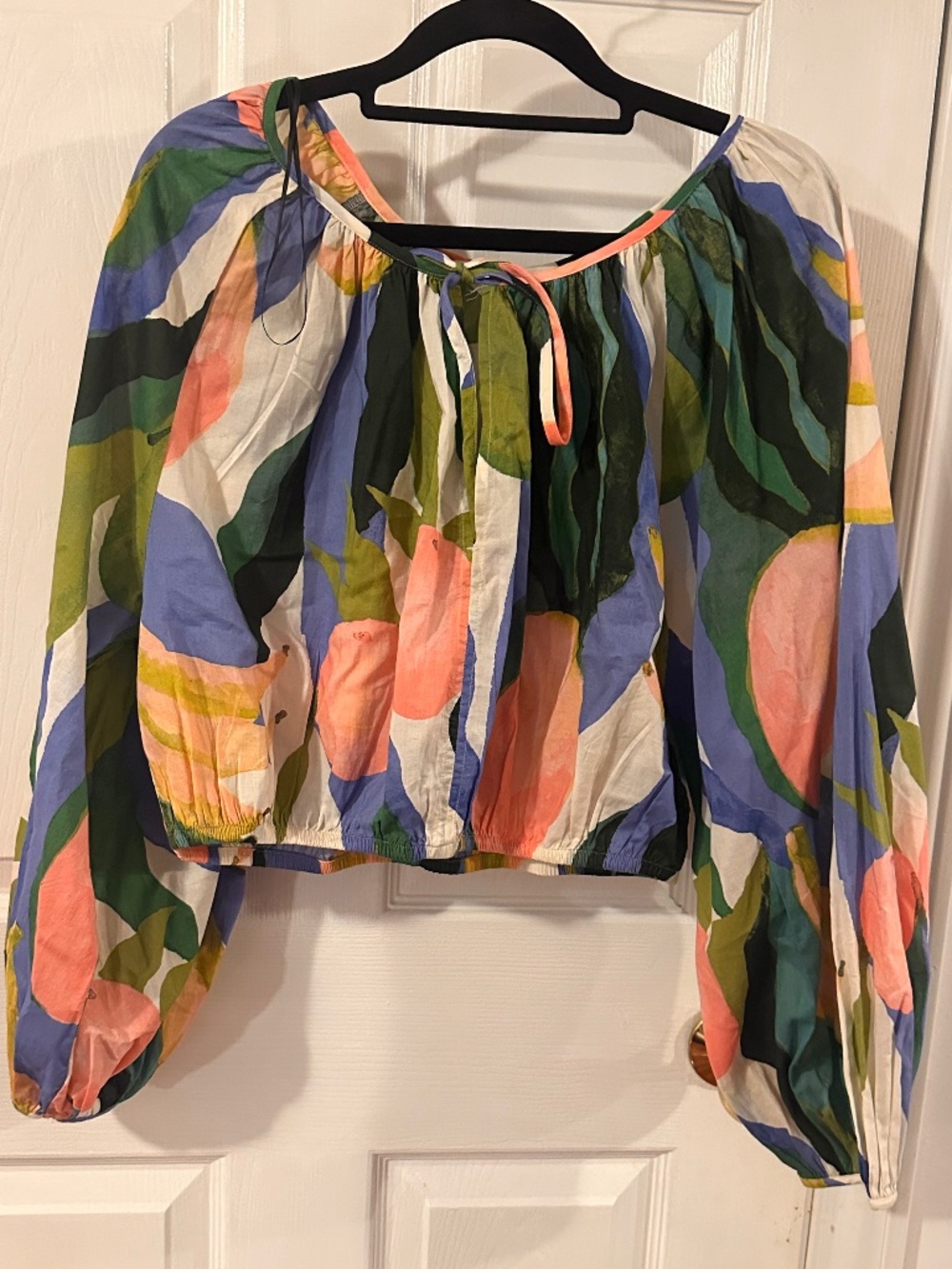 Cropped full sleeve Tropical Print Blouse